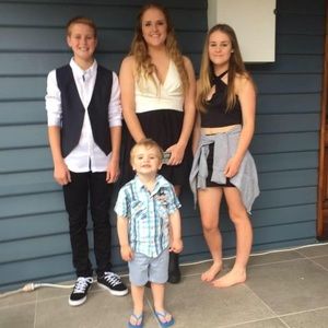 Meet your Posher, Bronwyn